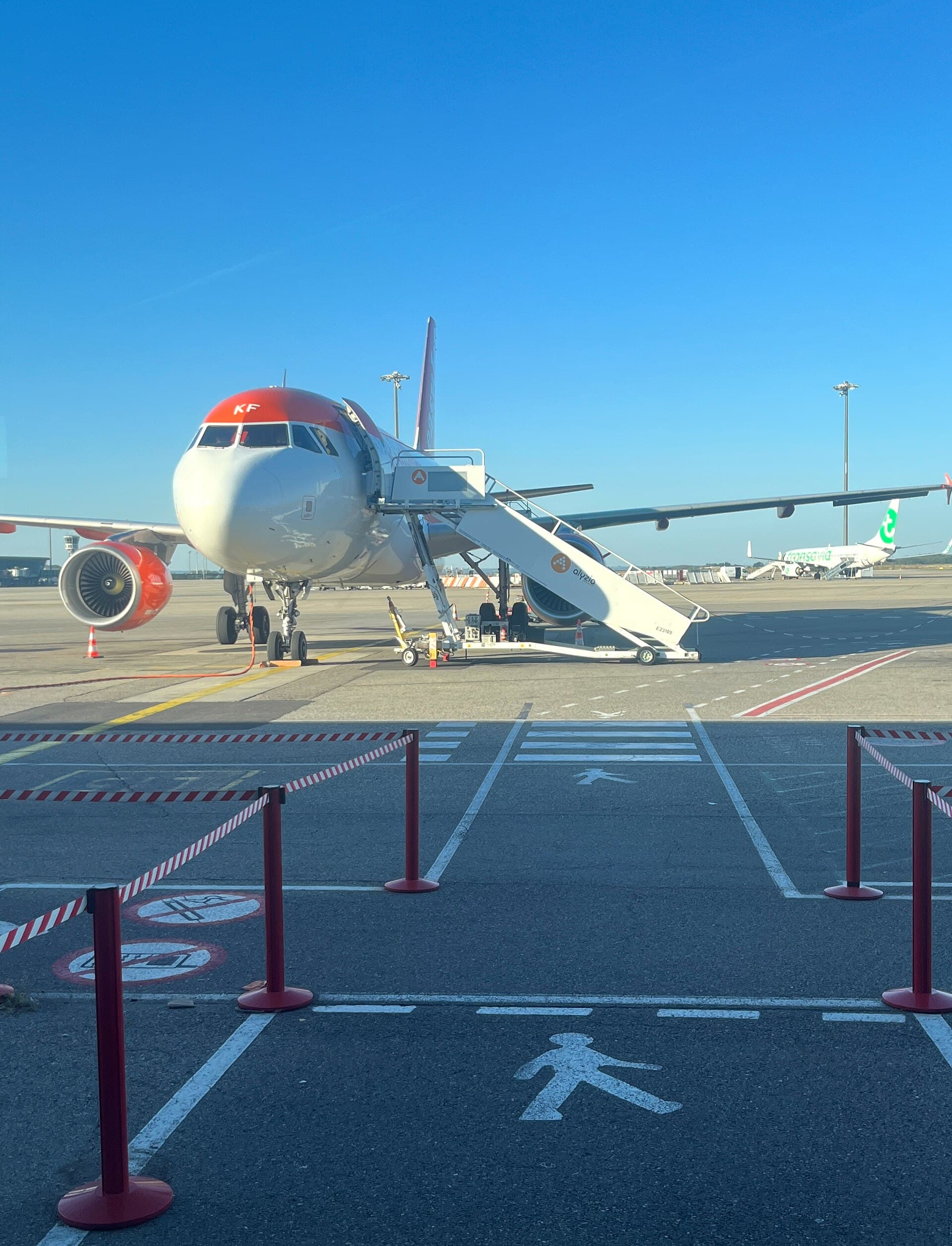 Lyon vs Geneva Airport for Courchevel: Which to Choose